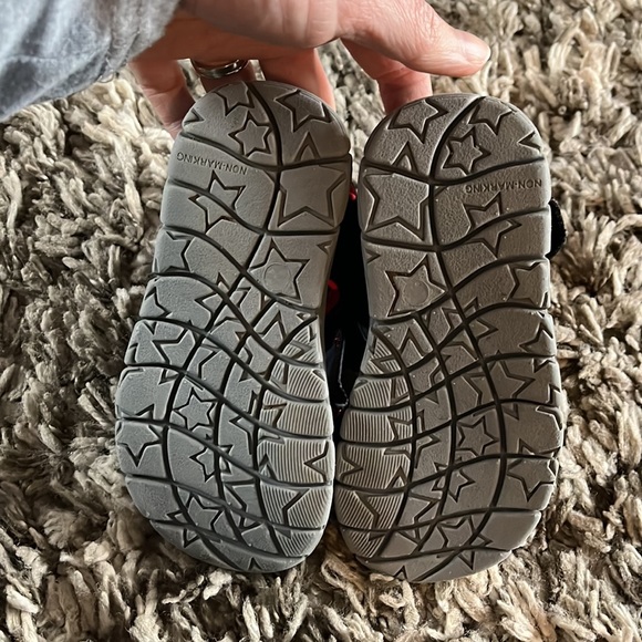 Mickey Mouse sandals - Picture 5 of 8